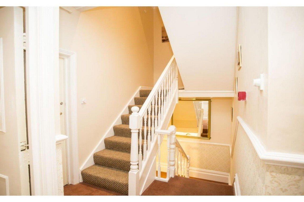 Parasol Weston Guest House Екстер'єр фото